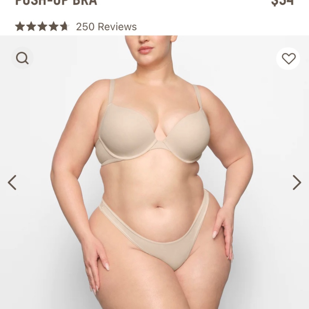 NWT skims fits everybody push up
